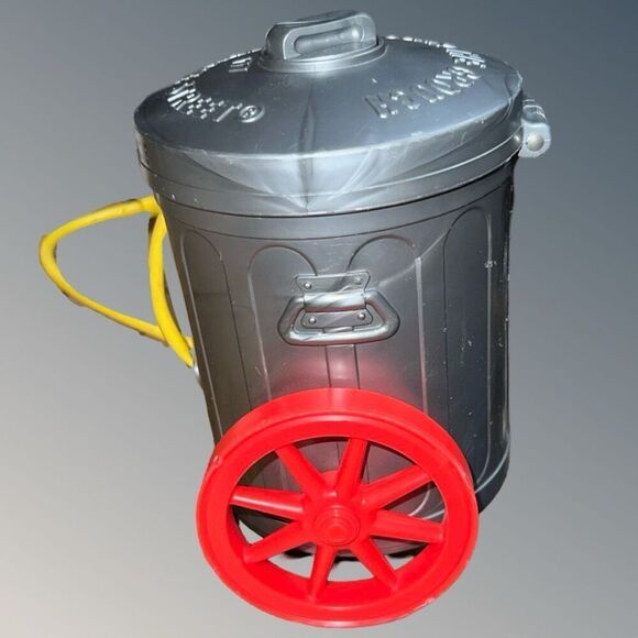 Vintage 1977 Oscar the Grouch Pop Up Pull Toy Fisher Price Sesame Street WORKS! - Picture 3 of 6